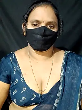 vintage-vibs online show from March 2025 06:01:02 PM