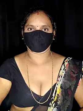 vintage-vibs online show from October 2025 05:58:02 PM