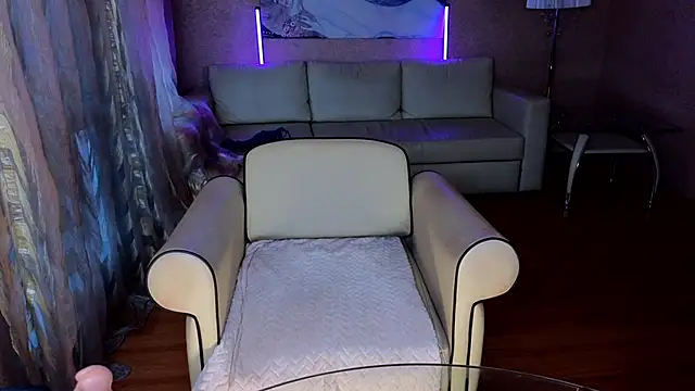 Snapshot of mechloe chatting on February 2025 08:17:01 AM mechloe online show from February 2025 08:17:01 AM