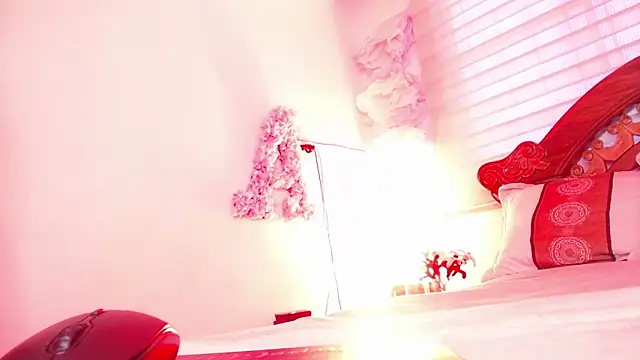 Beamber  online show from February 2026 10:58:02 PM