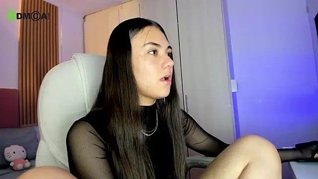 Snapshot of mia_nevaeh chatting on June 2026 08:45:02 PM mia nevaeh online show from June 2026 08:45:02 PM