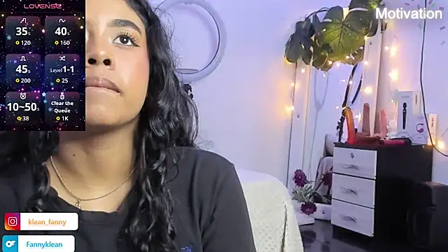 Fanny Klean online show from December 2025 04:51:02 AM