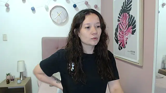 Snapshot of lanna_1878 chatting on June 2026 01:14:01 PM lanna 1878 online show from June 2026 01:14:01 PM