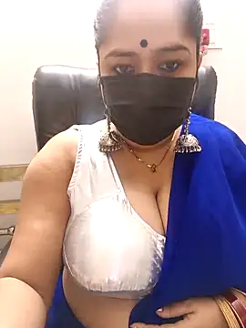 Snapshot of hot_bhabi_kolkata chatting on April 2026 01:49:01 PM hot bhabi kolkata online show from April 2026 01:49:01 PM