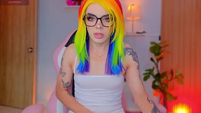 Chris parker27 online show from April 2026 12:28:02 PM