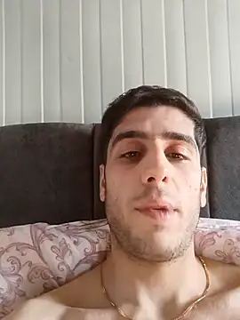 arenn1997 online show from January 2026 12:29:02 PM