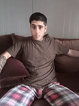 arenn1997 online show from February 2026 12:10:02 PM