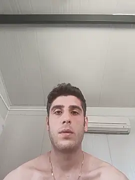 arenn1997 online show from June 2026 12:06:02 PM