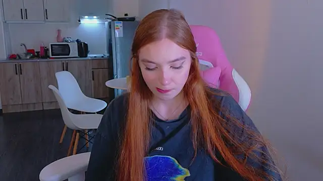 cinnabon girls online show from April 2026 04:26:01 PM