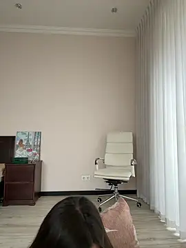 Hott Lolla online show from January 2025 08:22:01 AM