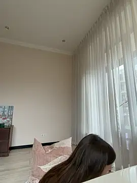 Hott Lolla online show from November 2025 08:52:02 AM