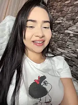 Snapshot of corallwells chatting on March 2026 12:16:01 AM corallwells online show from March 2026 12:16:01 AM