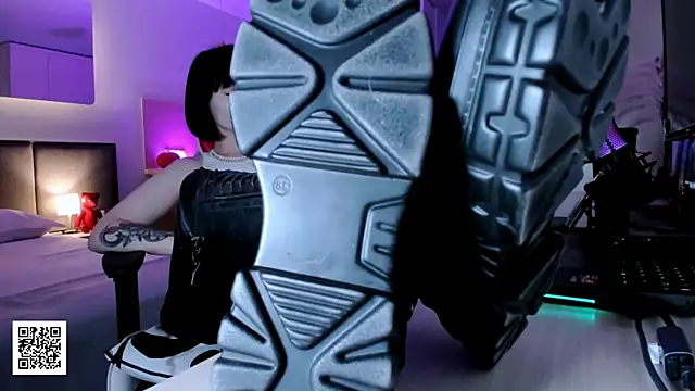  Goddess Misha  online show from October 2025 09:15:02 PM