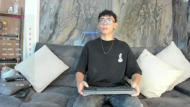 Daviid laidd online show from September 2025 08:13:01 PM