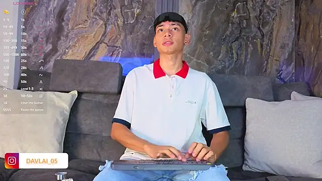 Daviid laidd online show from April 2026 07:37:01 PM