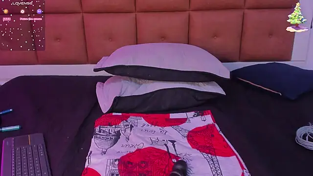 ELLA KELLY online show from January 2025 03:12:01 PM