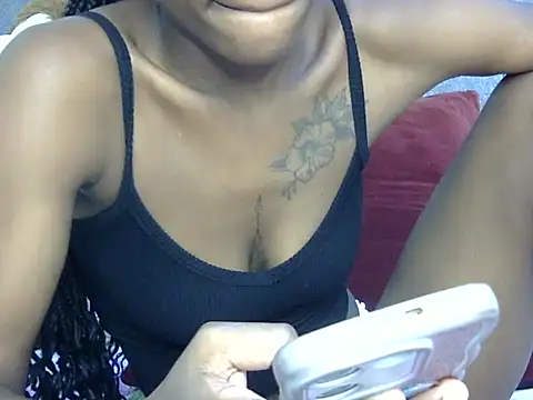 Snapshot of sweetblackbeauty001 chatting on July 2026 07:49:02 PM sweetblackbeauty001 online show from July 2026 07:49:02 PM