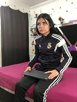 Snapshot of 1lovelygirls chatting on October 2025 12:08:02 PM 1lovelygirls online show from October 2025 12:08:02 PM