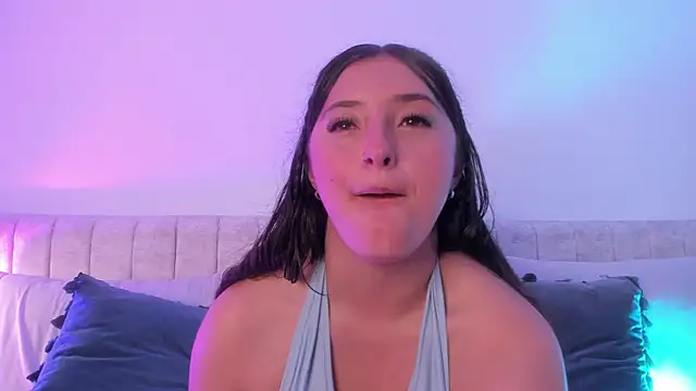 Kathia Morelli online show from February 2025 02:53:02 PM