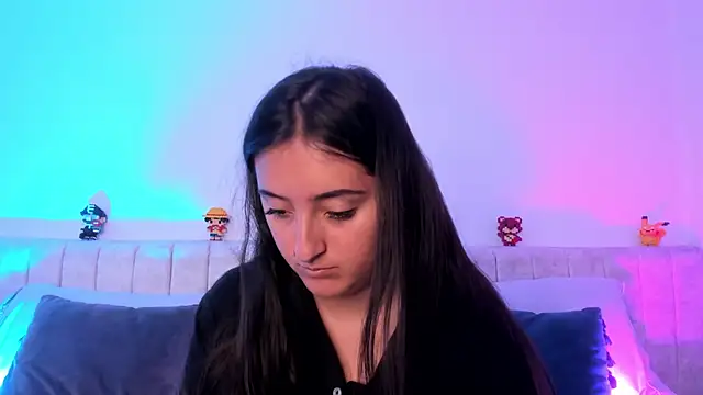 Kathia Morelli online show from March 2025 01:03:02 PM