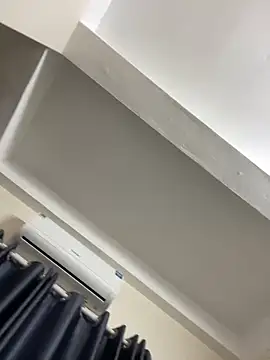 Louis Baby online show from February 2025 12:48:01 PM