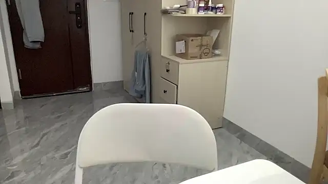 Louis Baby online show from April 2026 02:10:02 PM