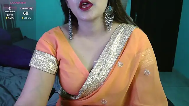 Snapshot of Jass-Karan chatting on November 2025 06:40:02 PM Jass-Karan online show from November 2025 06:40:02 PM