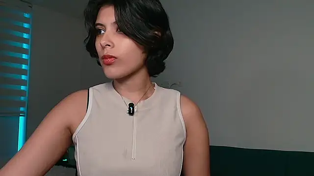 Snapshot of oxiris_1 chatting on April 2026 08:56:01 PM oxiris 1 online show from April 2026 08:56:01 PM