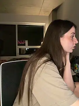 Snapshot of nerdynina chatting on June 2026 01:52:02 AM nerdynina online show from June 2026 01:52:02 AM