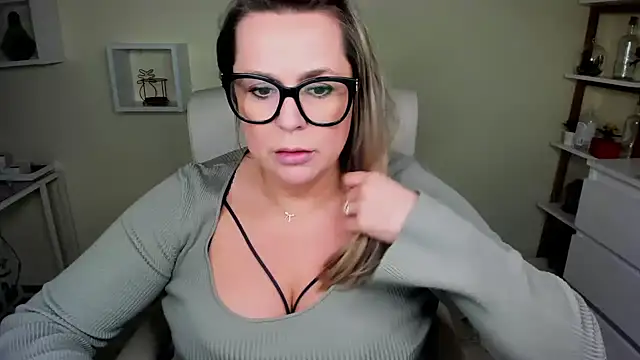 teaseDiana online show from January 2025 10:11:02 AM