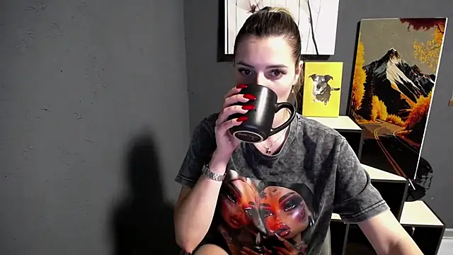 Snapshot of lady_olivia_ chatting on June 2026 02:17:02 PM lady olivia online show from June 2026 02:17:02 PM