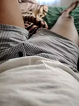 Snapshot of TornadoStorm35 chatting on December 2025 06:54:02 AM TornadoStorm35 online show from December 2025 06:54:02 AM