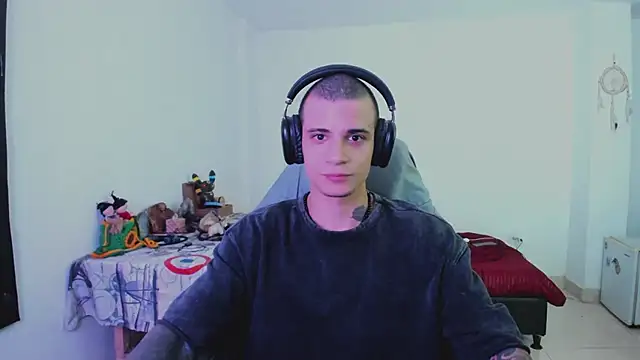 Balo lovers online show from March 2025 11:01:02 PM