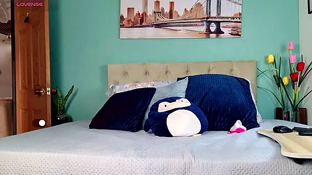 yanella fire online show from March 2026 02:11:02 PM