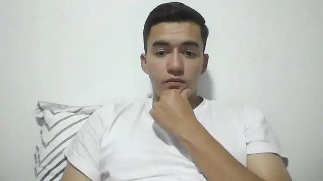 Estebitan vm online show from January 2026 02:02:02 AM