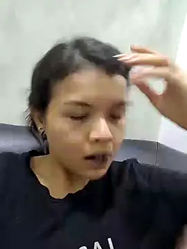 azumiichan online show from December 2024 02:42:01 AM