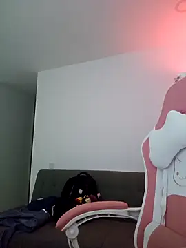 azumiichan online show from April 2026 12:34:01 AM