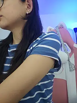 azumiichan online show from July 2026 12:29:02 AM