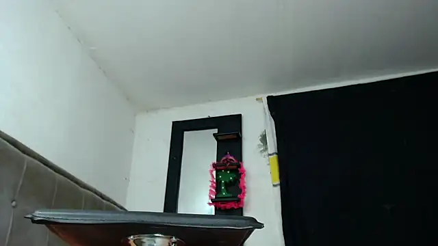 thalia zomerts online show from March 2025 09:30:01 AM