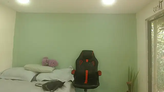 danielitopapuu online show from January 2026 04:34:01 PM