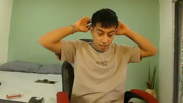 danielitopapuu online show from February 2026 02:35:01 PM