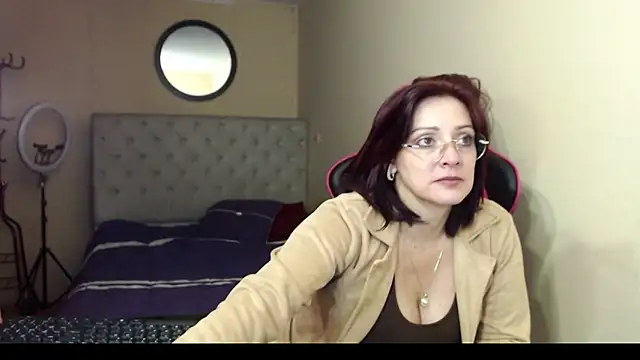 Carol Scottt online show from February 2025 09:23:01 AM