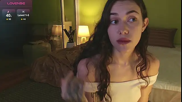 Snapshot of sadetuiningaa chatting on September 2025 12:37:02 AM sadetuiningaa online show from September 2025 12:37:02 AM