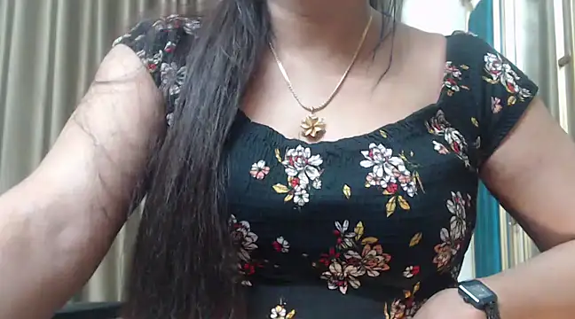 Snapshot of desi-maisa130 chatting on December 2024 10:19:01 PM desi-maisa130 online show from December 2024 10:19:01 PM
