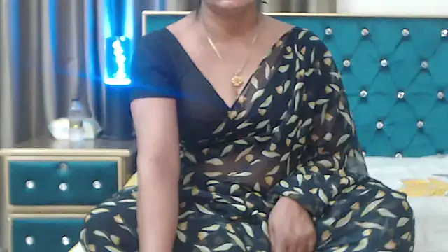 Snapshot of desi-maisa130 chatting on February 2025 08:20:02 PM desi-maisa130 online show from February 2025 08:20:02 PM