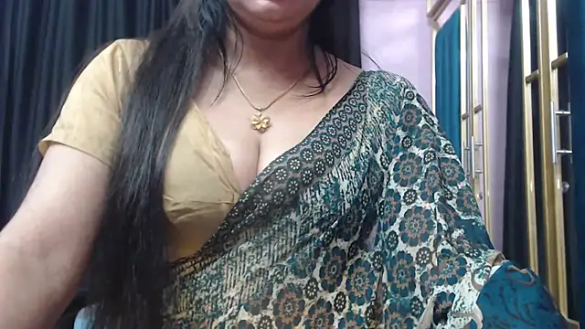 Snapshot of desi-maisa130 chatting on October 2025 05:26:02 PM desi-maisa130 online show from October 2025 05:26:02 PM