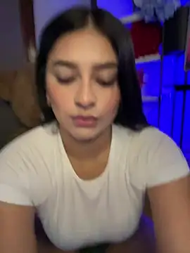 sarasoto 1 online show from February 2025 09:15:01 PM