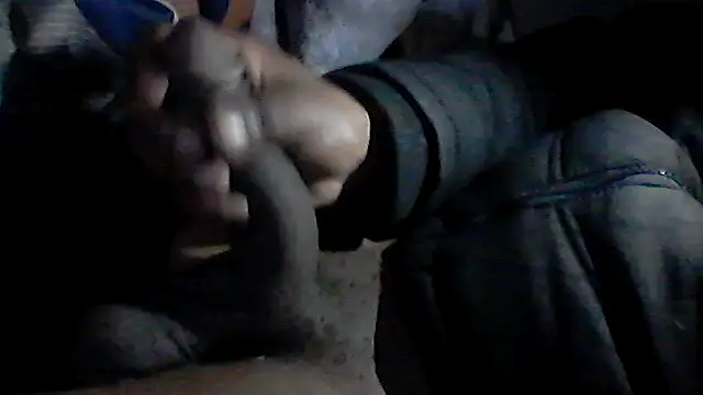 Snapshot of Mr_LowHanger chatting on July 2026 09:08:01 PM Mr LowHanger online show from July 2026 09:08:01 PM