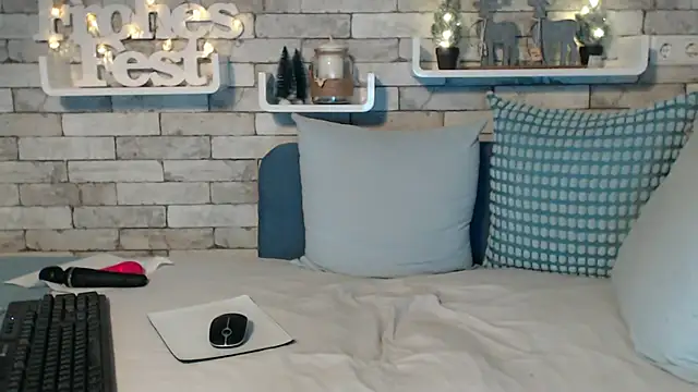 DirtyTina online show from December 2024 03:03:02 PM