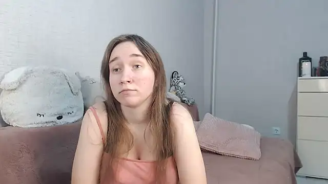 lovely hayley online show from October 2025 10:10:01 PM